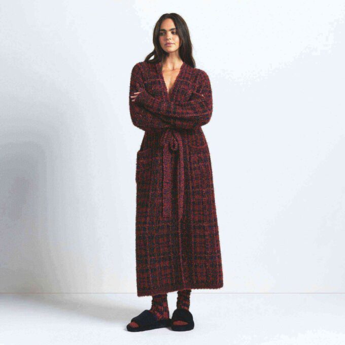COZY KNIT UNISEX ROBE COZY KNIT UNISEX ROBE