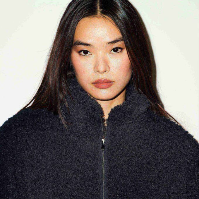 FAUX FUR OVERSIZED MOCK NECK JACKET FAUX FUR OVERSIZED MOCK NECK JACKET