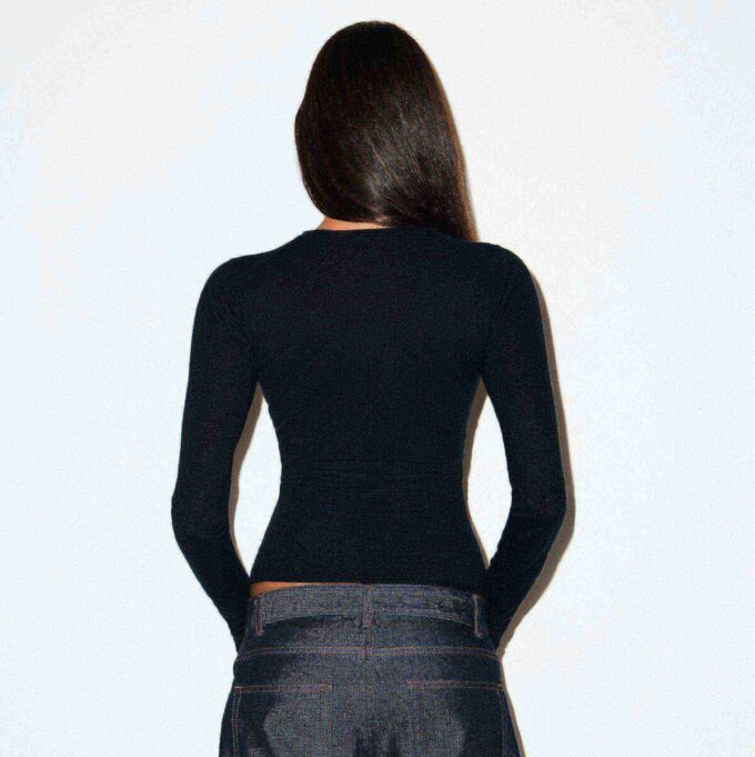 FEATHERWEIGHT CASHMERE LONG SLEEVE TOP FEATHERWEIGHT CASHMERE LONG SLEEVE TOP