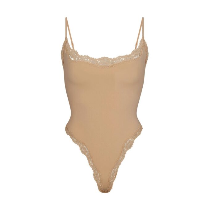 FITS EVERYBODY CORDED LACE CAMI BODYSUIT