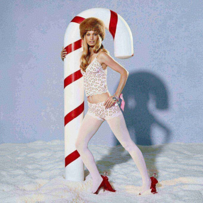 FITS EVERYBODY LACE TRIANGLE CAMI AND BOY SHORT SET