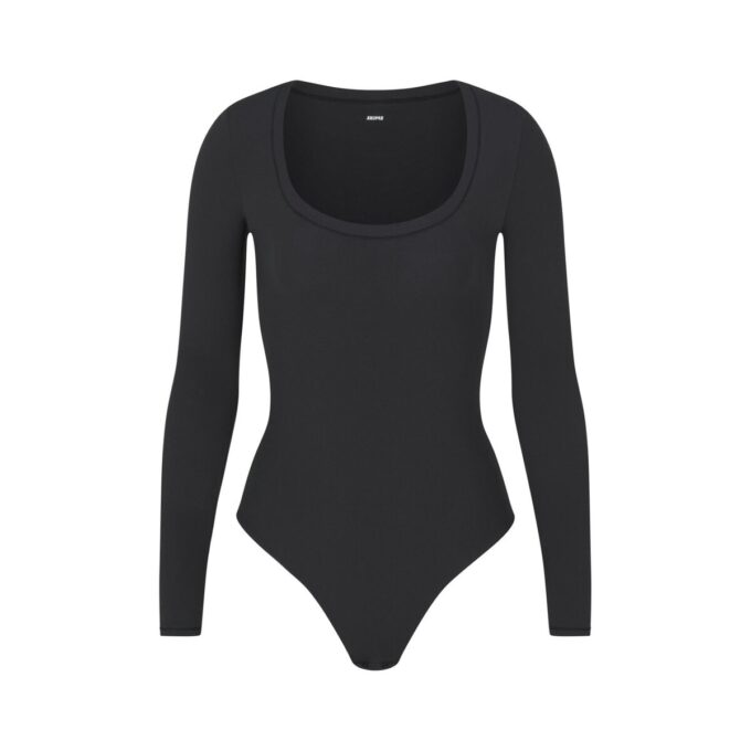 FITS EVERYBODY LONG SLEEVE SCOOP BODYSUIT FITS EVERYBODY LONG SLEEVE SCOOP BODYSUIT