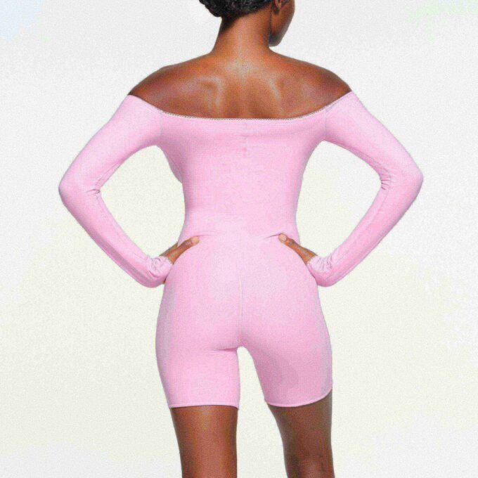 FITS EVERYBODY PICOT OFF THE SHOULDER ONESIE FITS EVERYBODY PICOT OFF THE SHOULDER ONESIE