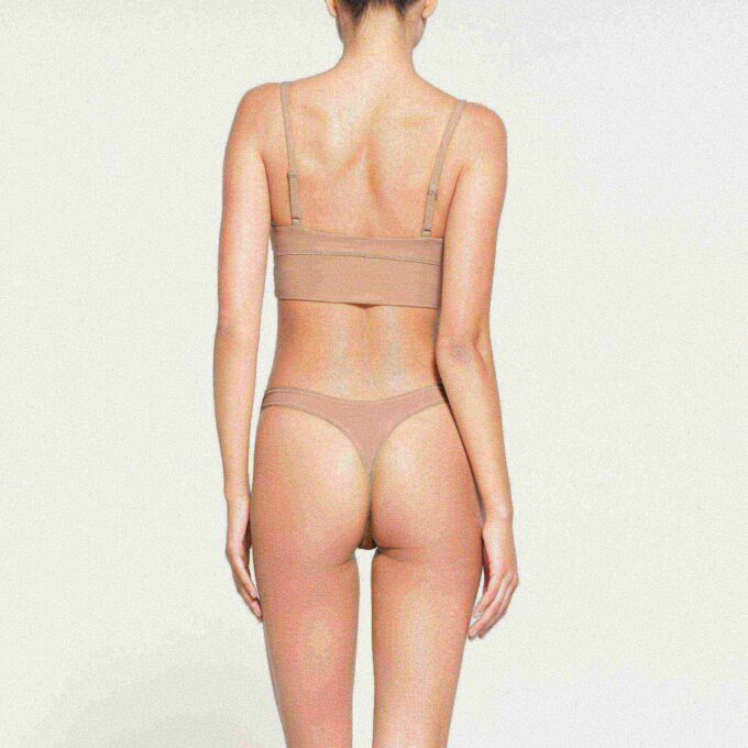 FITS EVERYBODY TRIANGLE LONGLINE BRALETTE