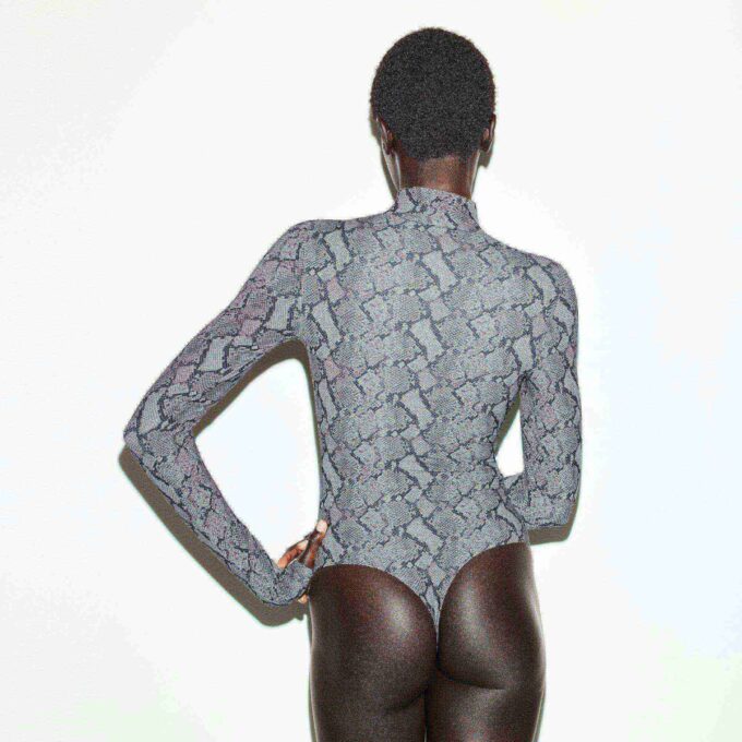 FITS EVERYBODY ZIP FRONT BODYSUIT