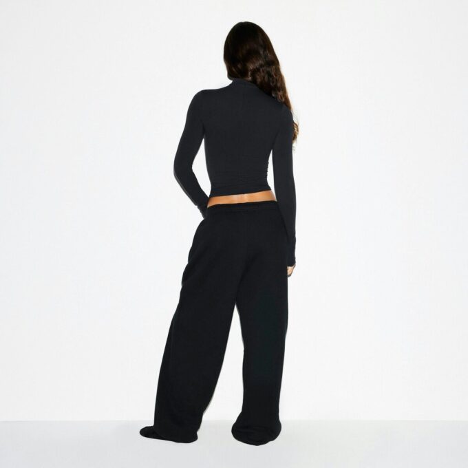 HEAVYWEIGHT FLEECE OVERSIZED JOGGER HEAVYWEIGHT FLEECE OVERSIZED JOGGER