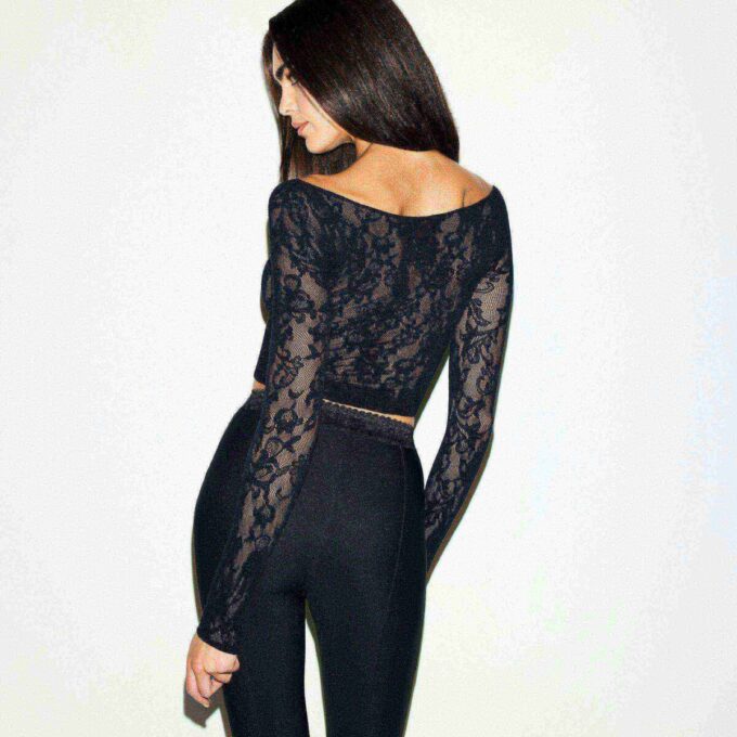 KNIT LACE BOATNECK TOP