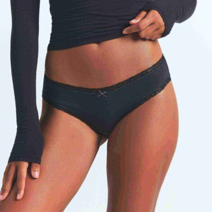 LIGHTWEIGHT COTTON LACE BRIEF 10-PACK LIGHTWEIGHT COTTON LACE BRIEF 10-PACK