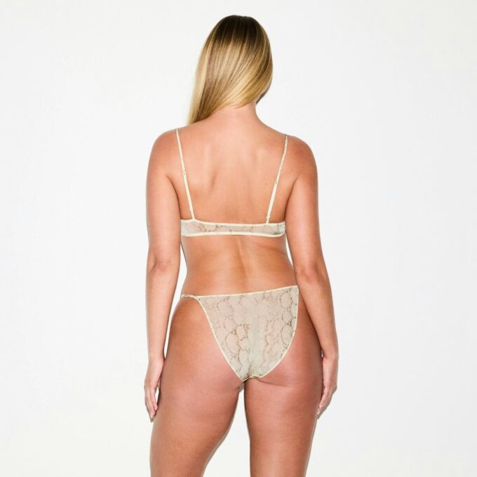 MILKY SHEER TRIANGLE BRALETTE