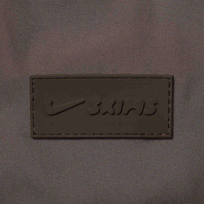 NikeSKIMS ACCESSORIES PUFFER GYM BAG