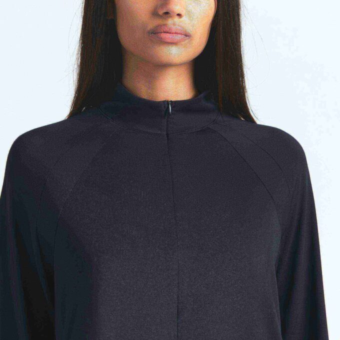 NikeSKIMS AIRY LONG SLEEVE HALF ZIP NikeSKIMS AIRY LONG SLEEVE HALF ZIP