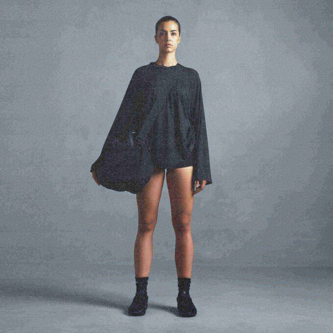 NikeSKIMS AIRY V-NECK OVERSIZED LONG SLEEVE TOP NikeSKIMS AIRY V-NECK OVERSIZED LONG SLEEVE TOP