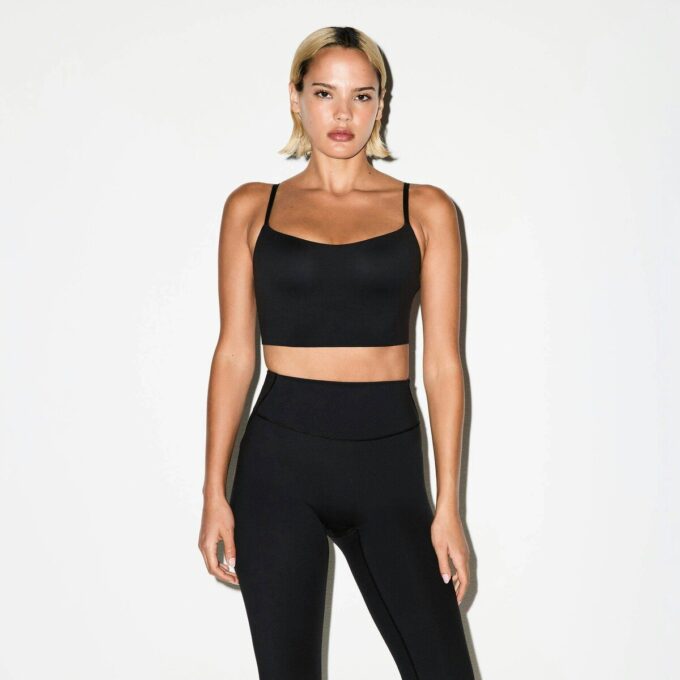 NikeSKIMS MATTE CROP 17″ LEGGING