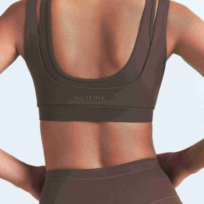 NikeSKIMS MATTE DOUBLE STRAP SCOOP BRA