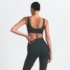 NikeSKIMS MATTE SCOOP NECK BRA