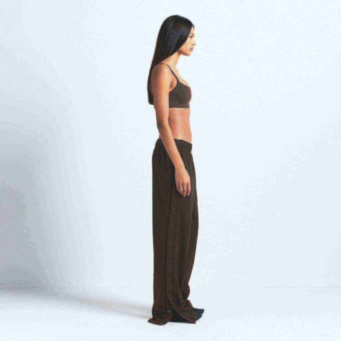 NikeSKIMS MATTE TRICOT SIDE SNAPS PANT