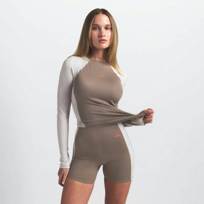 NikeSKIMS SHINE 5″ BIKER SHORT NikeSKIMS SHINE 5″ BIKER SHORT