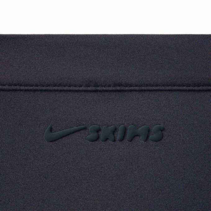 NikeSKIMS SHINE HIGH NECK BRA