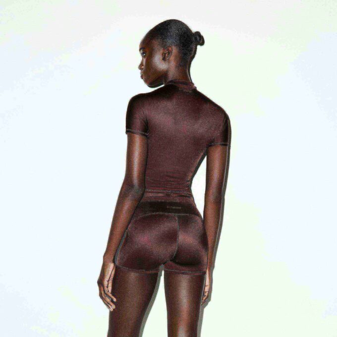 NikeSKIMS SHINE SHORT SLEEVE MOCK NECK TOP NikeSKIMS SHINE SHORT SLEEVE MOCK NECK TOP