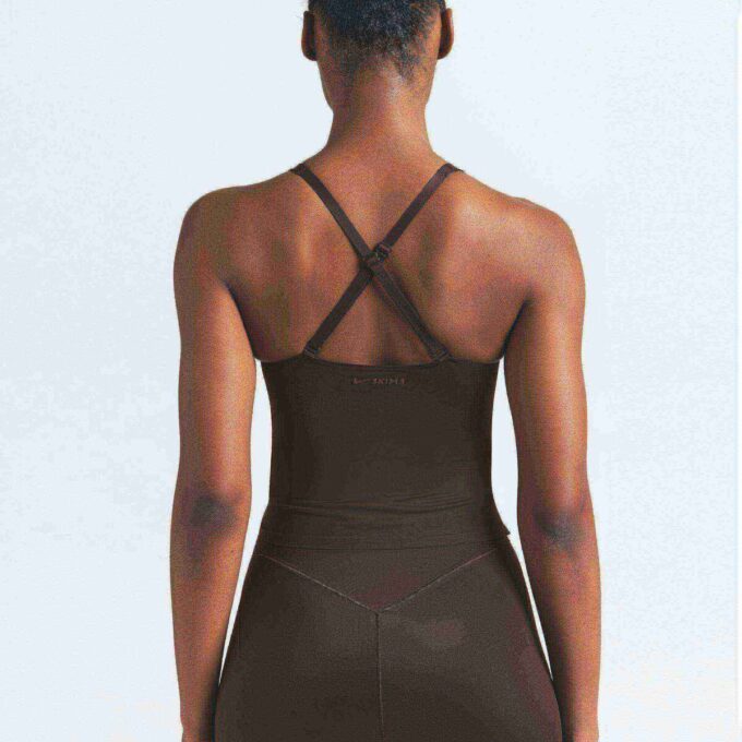 NikeSKIMS SHINE V-NECK TANK NikeSKIMS SHINE V-NECK TANK