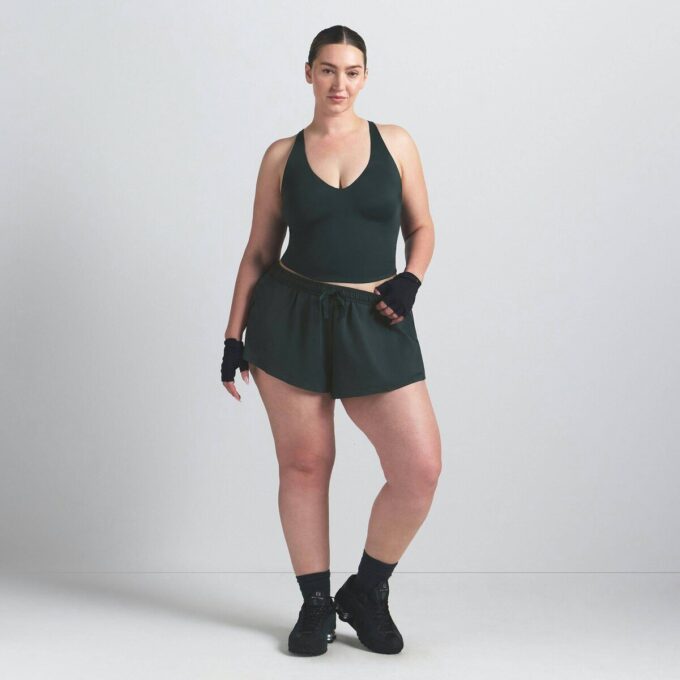 NikeSKIMS SHINE V-NECK TANK NikeSKIMS SHINE V-NECK TANK