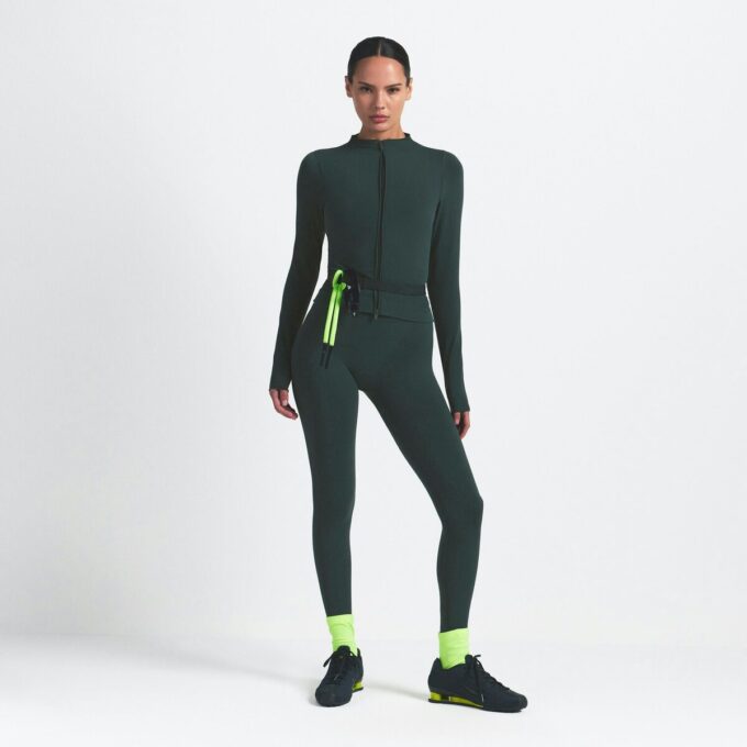 NikeSKIMS VINTAGE SEAMLESS FULL ZIP JACKET NikeSKIMS VINTAGE SEAMLESS FULL ZIP JACKET