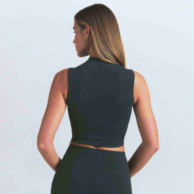 NikeSKIMS VINTAGE SEAMLESS MOCK NECK BRA TOP NikeSKIMS VINTAGE SEAMLESS MOCK NECK BRA TOP