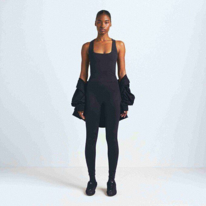 NikeSKIMS VINTAGE SEAMLESS RACER BACK TANK NikeSKIMS VINTAGE SEAMLESS RACER BACK TANK