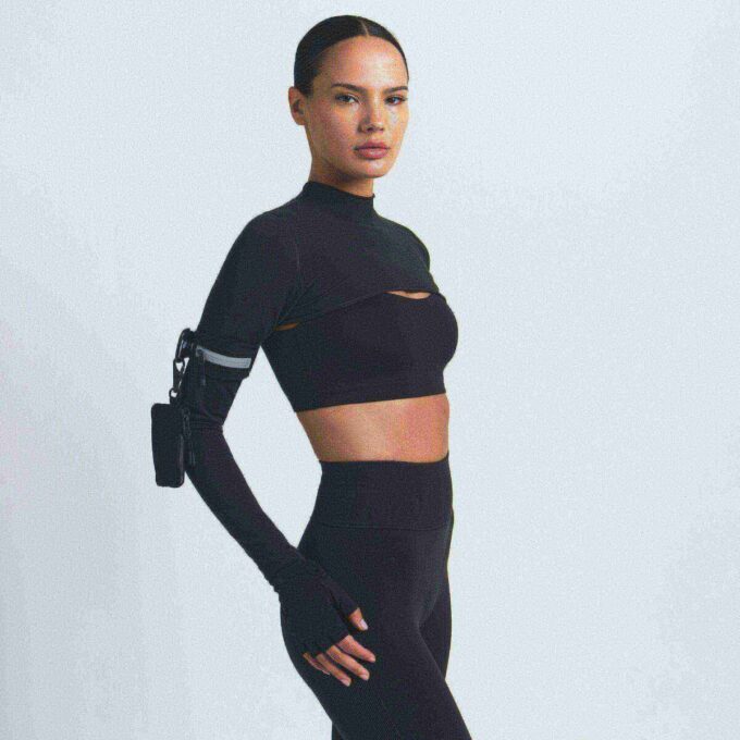 NikeSKIMS VINTAGE SEAMLESS SHRUG NikeSKIMS VINTAGE SEAMLESS SHRUG