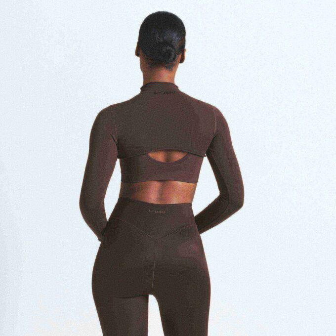 NikeSKIMS VINTAGE SEAMLESS SHRUG NikeSKIMS VINTAGE SEAMLESS SHRUG