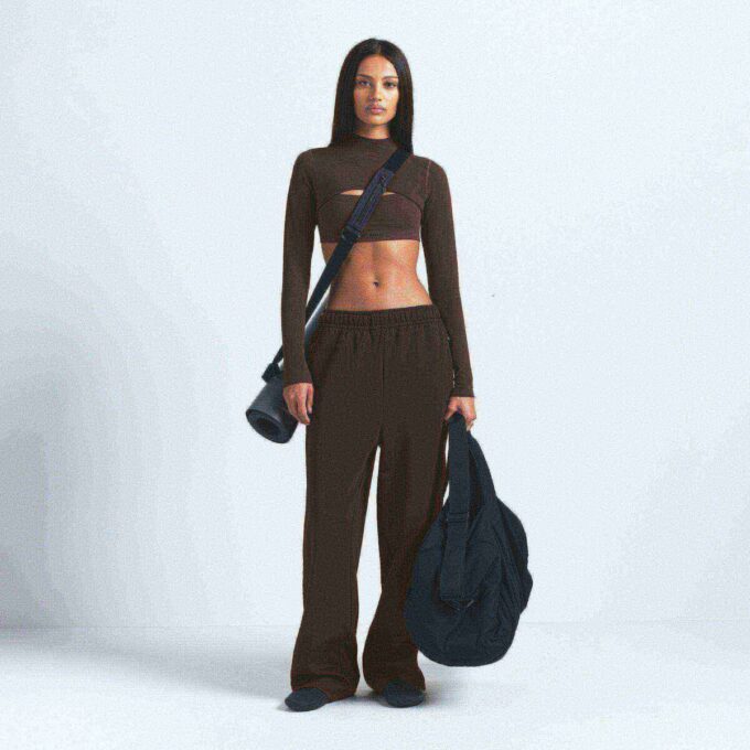 NikeSKIMS VINTAGE SEAMLESS SHRUG NikeSKIMS VINTAGE SEAMLESS SHRUG