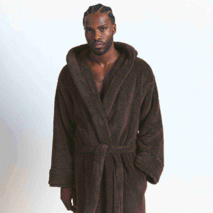 PLUSH MENS ROBE