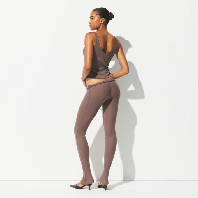 SHEER RIB V NECK TANK SHEER RIB V NECK TANK