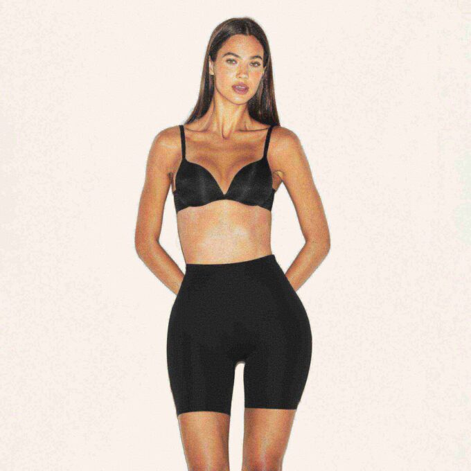 SKIMS BODY HIP ENHANCING PADDED SHORT