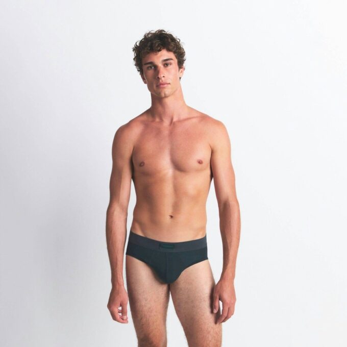 SKIMS COTTON MENS BRIEF 3-PACK SKIMS COTTON MENS BRIEF 3-PACK