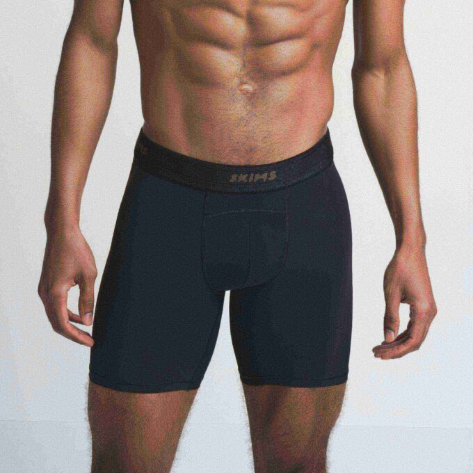 SKIMS FLEX MENS 7″ BOXER BRIEF