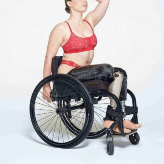 SKIMS FOR TEAM USA FITS EVERYBODY ADAPTIVE PARALYMPIC SCOOP BRALETTE