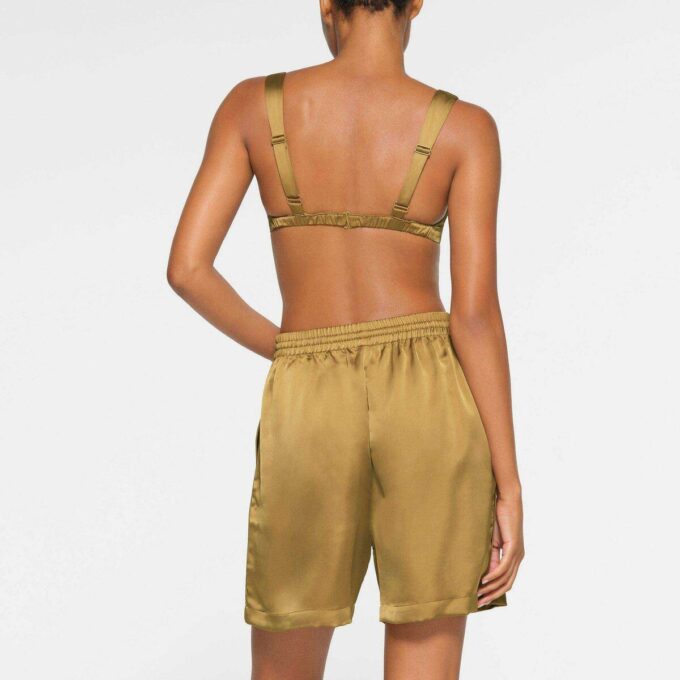 SKIMS SPORTY SATIN LOOSE SHORT