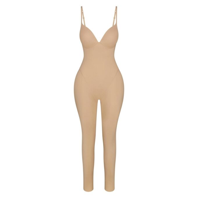 SKIMS ULTIMATE BODY BUTT AND HIP ENHANCING CATSUIT