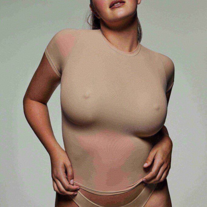 SKIMS ULTIMATE NIPPLE PUSH-UP BRA SKIMS ULTIMATE NIPPLE PUSH-UP BRA