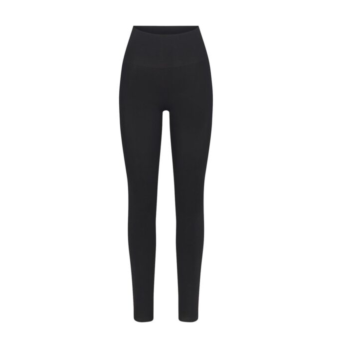 SOFT SMOOTHING SEAMLESS LEGGING SOFT SMOOTHING SEAMLESS LEGGING