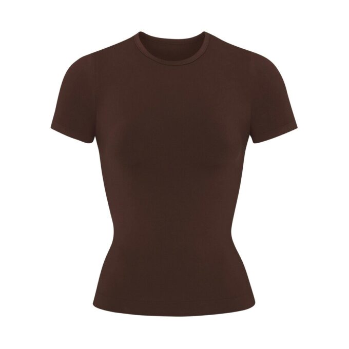 SOFT SMOOTHING SEAMLESS T-SHIRT SOFT SMOOTHING SEAMLESS T-SHIRT