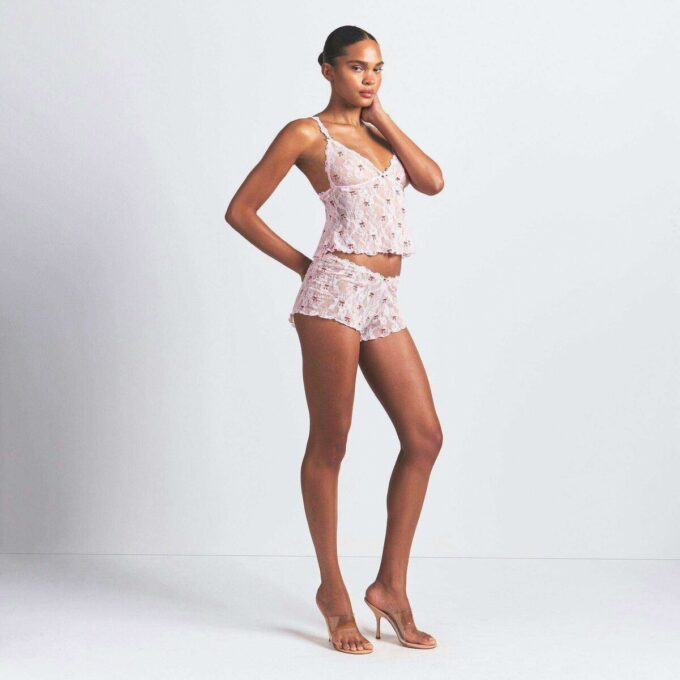 STRETCH LACE TRIANGLE CAMI AND SHORT SET STRETCH LACE TRIANGLE CAMI AND SHORT SET