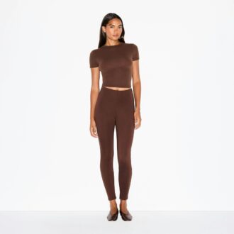 THE ESSENTIAL COLLECTION HIGH-WAISTED LEGGING
