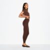 THE ESSENTIAL COLLECTION HIGH-WAISTED LEGGING THE ESSENTIAL COLLECTION HIGH-WAISTED LEGGING