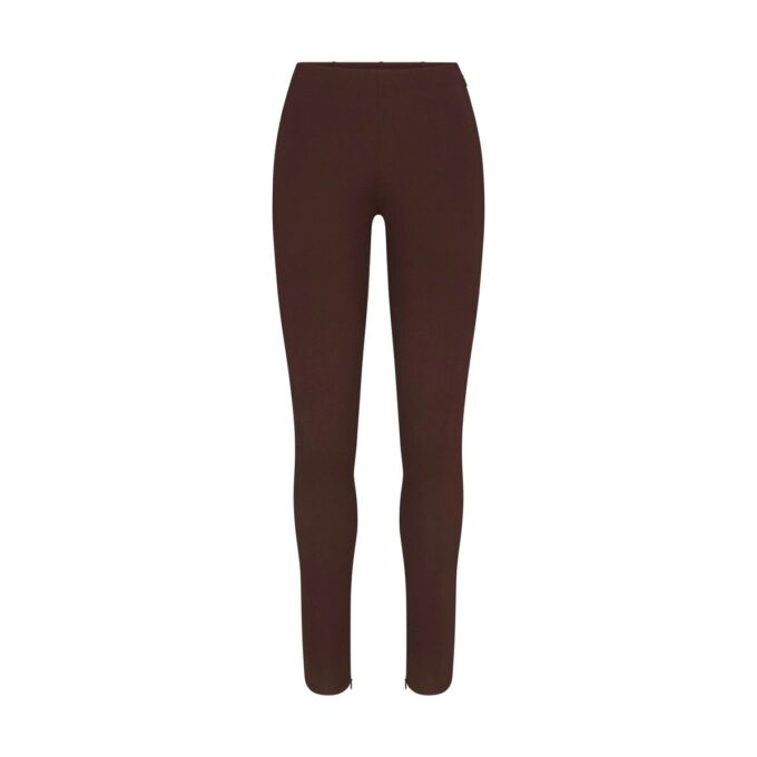 THE ESSENTIAL COLLECTION HIGH-WAISTED LEGGING THE ESSENTIAL COLLECTION HIGH-WAISTED LEGGING