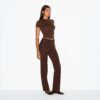 THE ESSENTIAL COLLECTION HIGH-WAISTED PINTUCK STRAIGHT LEG PANT THE ESSENTIAL COLLECTION HIGH-WAISTED PINTUCK STRAIGHT LEG PANT