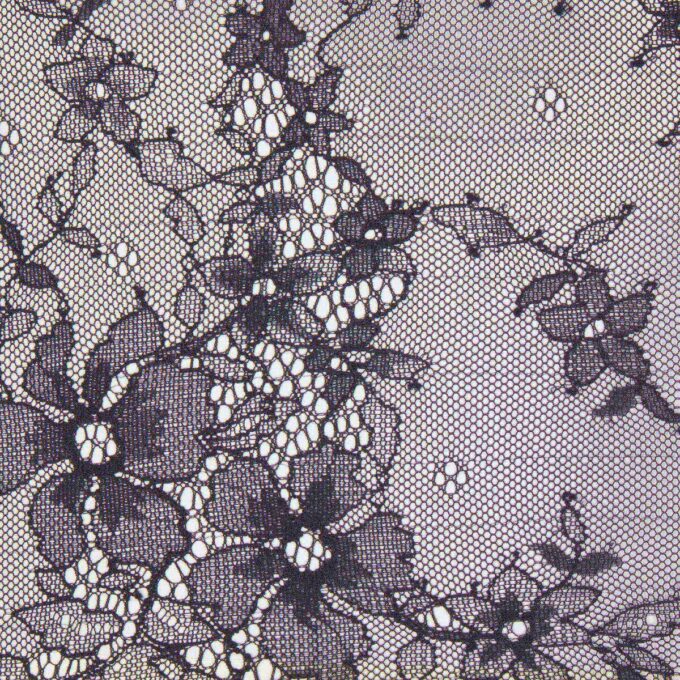 ULTRA FINE LACE PLUNGE CORSET