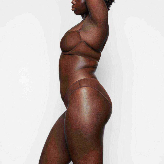 ULTRA FINE MESH STRAPLESS BRA ULTRA FINE MESH STRAPLESS BRA