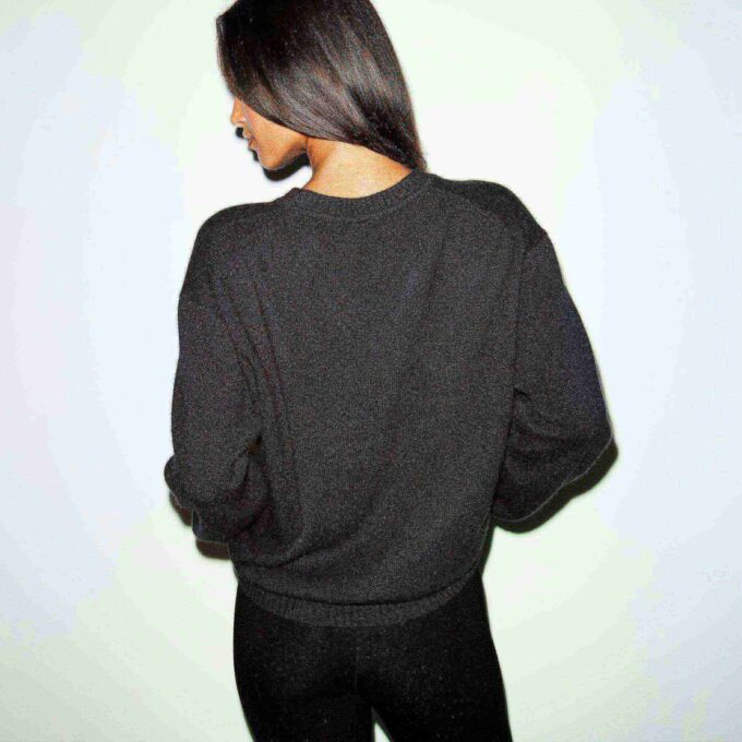 WOOL CASHMERE OVERSIZED V NECK SWEATER